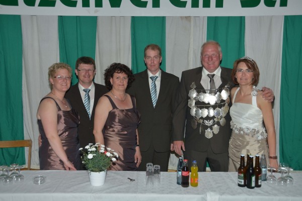 thron2012